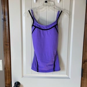 Lululemon exercise top